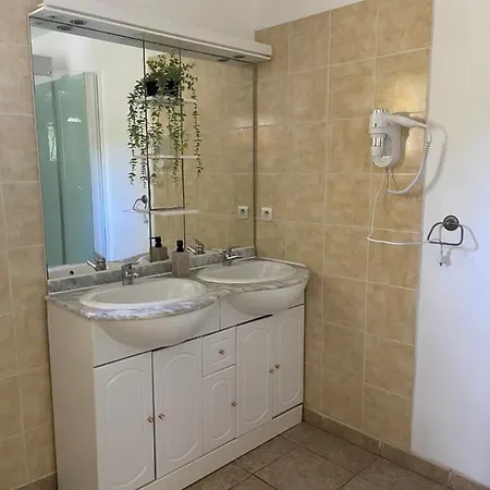 Villa Provencale 8 Personnes *