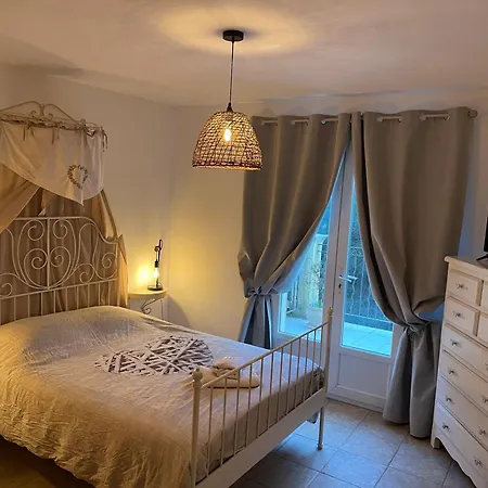 Villa Provencale 8 Personnes